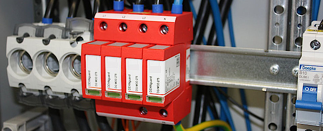 Über­spannungs­schutz bei Harald Hausmann Elektroinstallation in Schneeberg